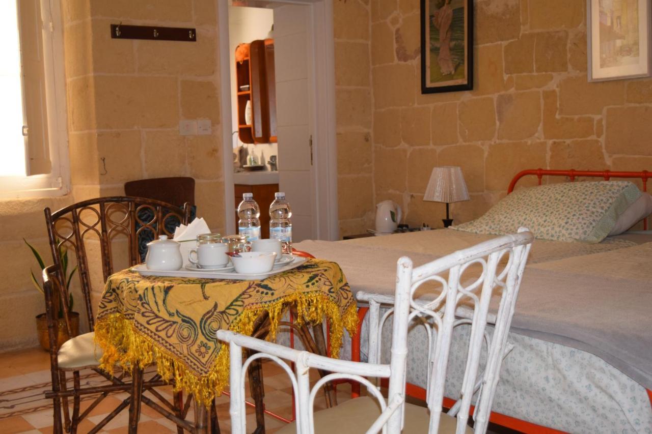Maria Townhouse Heart Of Victoria B&B Екстериор снимка