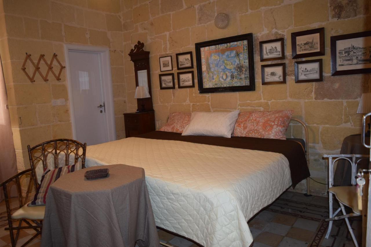 Maria Townhouse Heart Of Victoria B&B Екстериор снимка