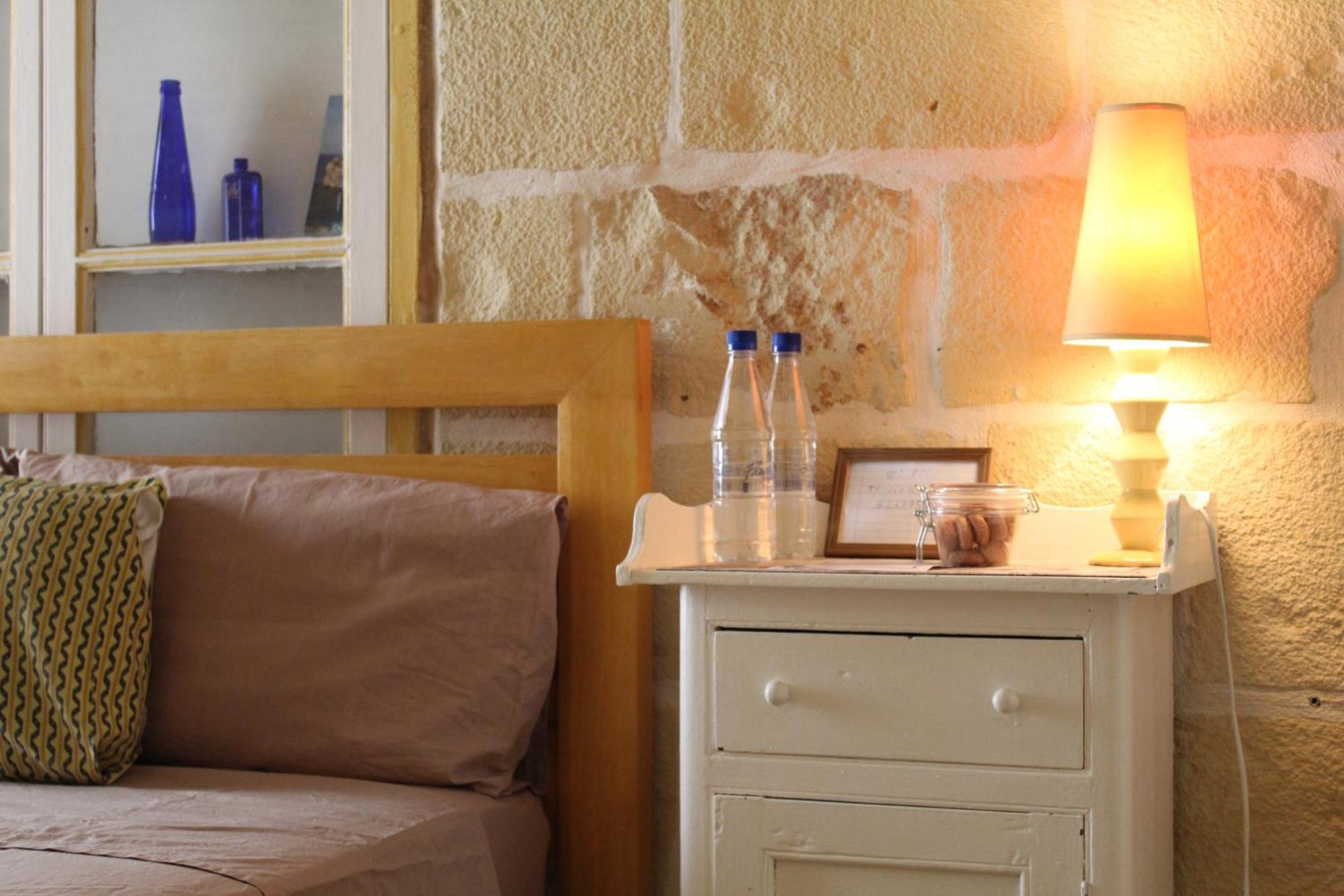 Maria Townhouse Heart Of Victoria B&B Екстериор снимка